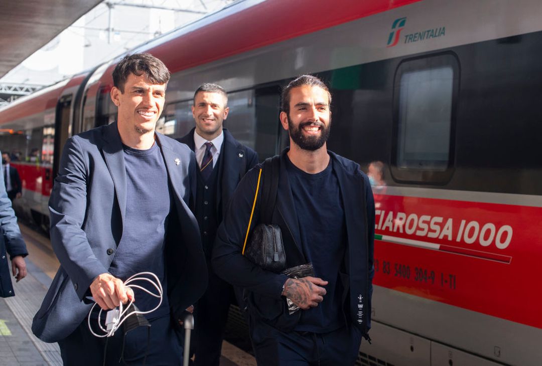 Termini, la Roma parte per Napoli – FOTO GALLERY - immagine 13