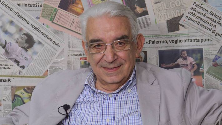 Palermo, prima del match contro il Catanzaro targa commemorativa per Vito Maggio Palermo, prima del match contro il Catanzaro targa commemorativa per Vito Maggio