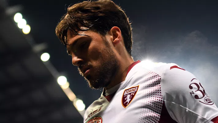 REGGIO NELL'EMILIA, ITALY - JANUARY 18:  Simone Verdi of Torino FC looks on during the Serie A match between US Sassuolo and  Torino FC at Mapei Stadium - Città  del Tricolore on January 18, 2020 in Reggio nell'Emilia, Italy  (Photo by Alessandro Sabattini/Getty Images)