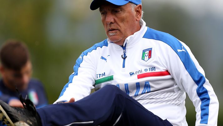 FLORENCE, ITALY - OCTOBER 13: Antonio Rocca of Italy Under15 gestures during an U15 training session at Coverciano on October 13, 2016 in Florence, Italy.  (Photo by Gabriele Maltinti/Getty Images) 