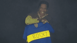 Vigilia Superclasico, il compagno di Rihanna tifa Boca: ecco la maglia al Lollapalooza 2022
