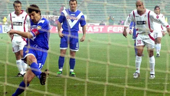 Ex calciatori, Hübner ricorda: “In ritiro bevevo grappa. Una volta la diedi a Gheddafi e…”
