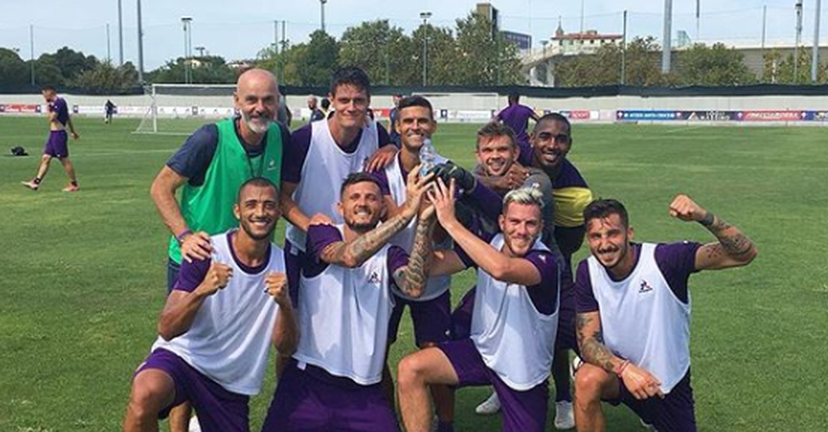 FOTO Ecco la squadra vincente in allenamento (con intruso) Viola News FOTO Ecco la squadra vincente in allenamento (con intruso) Viola News