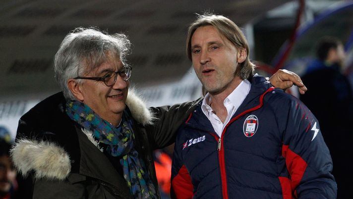 CROTONE, ITALY - DECEMBER 10: Raffaele Vrenna (L) and Davidie Nicola of Crotone during the Serie A match between FC Crotone and Pescara Calcio at Stadio Comunale Ezio Scida on December 10, 2016 in Crotone, Italy. (Photo by Maurizio Lagana/Getty Images) CROTONE, ITALY - DECEMBER 10: Raffaele Vrenna (L) and Davidie Nicola of Crotone during the Serie A match between FC Crotone and Pescara Calcio at Stadio Comunale Ezio Scida on December 10, 2016 in Crotone, Italy. (Photo by Maurizio Lagana/Getty Images)