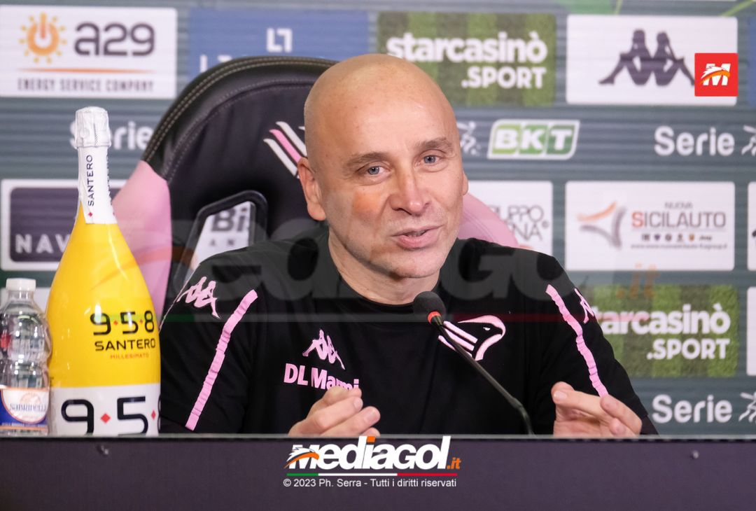 FOTO PALERMO, verso il Genoa: Eugenio Corini in conferenza stampa (GALLERY) - immagine 19