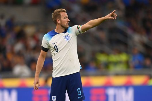 MILAN, ITALY - SEPTEMBER 23: Harry Kane of England in action during the UEFA Nations League League A Group 3 match between Italy and England at San Siro on September 23, 2022 in Milan, Italy. (Photo by Michael Regan/Getty Images) Retroscena: per scacciare l’incubo dei rigori gli inglesi si allenavano… senza portiere- immagine 2