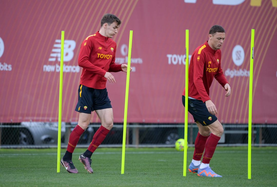 Roma, ultimo allenamento prima del match contro la Cremonese – FOTO GALLERY - immagine 22