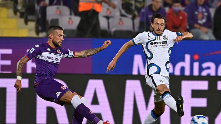 FLORENCE, ITALY - SEPTEMBER 21: Matteo Darmian of FC Internazionale in action during the Serie A match between ACF Fiorentina v FC Internazionale at Stadio Artemio Franchi on September 21, 2021 in Florence, Italy. (Photo by Mattia Ozbot - Inter/Inter via Getty Images) FLORENCE, ITALY - SEPTEMBER 21: Matteo Darmian of FC Internazionale in action during the Serie A match between ACF Fiorentina v FC Internazionale at Stadio Artemio Franchi on September 21, 2021 in Florence, Italy. (Photo by Mattia Ozbot - Inter/Inter via Getty Images)