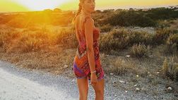 Elena Santarelli non si stanca mai di fare foto: Corradi la pensa diversamente!