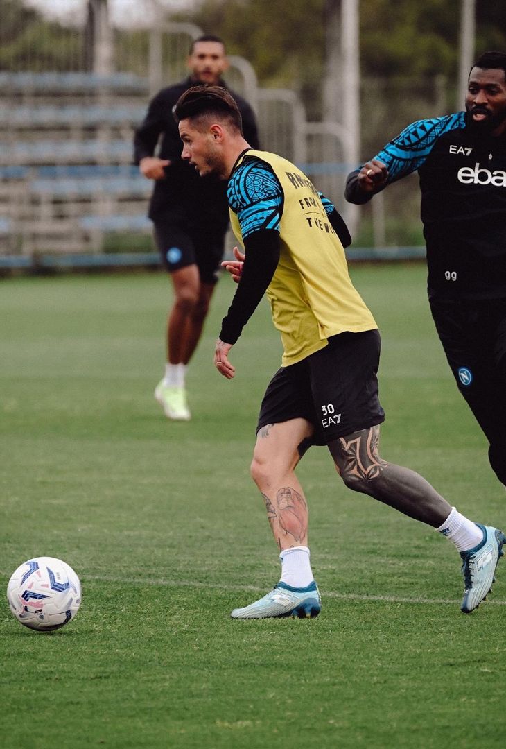 l Napoli si prepara per il match contro l'Atalanta