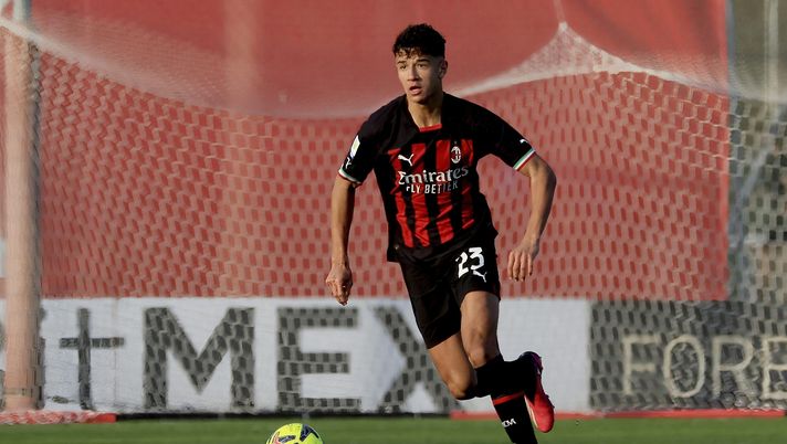 Adam Bakoune, terzino del Milan primavera
