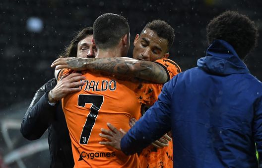 Ronaldo e Pirlo Ronaldo e Pirlo