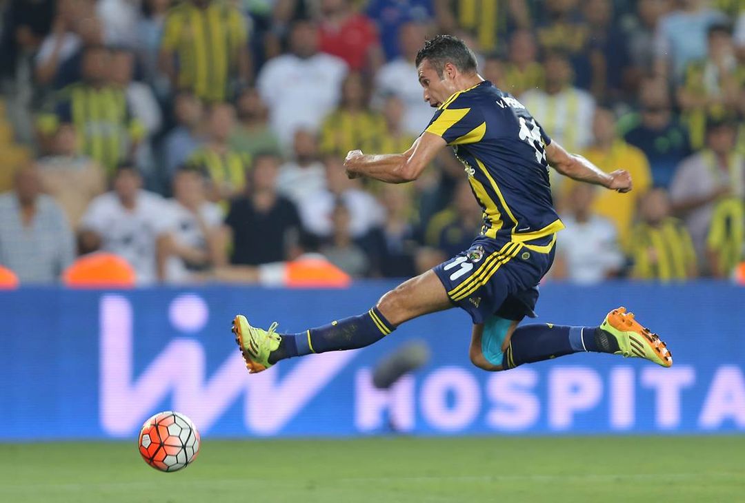  18 - Robin Van Persie (15 mln di euro) 