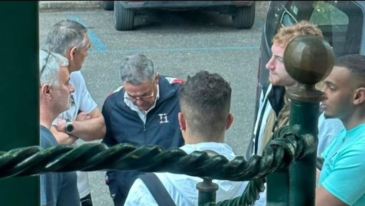 Mourinho e Kulusevski: incontro fortuito a Roma - immagine 1