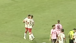 Turris, dà testata al compagno di squadra che poi segna al Palermo