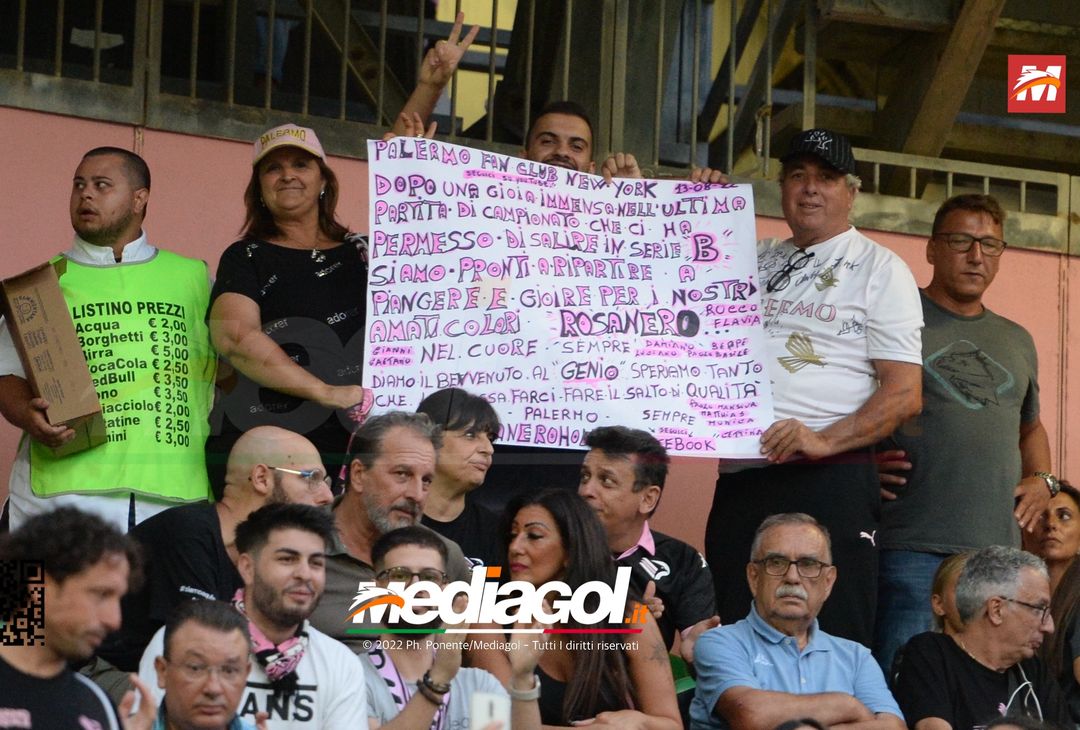 FOTOTIFO, Palermo-Perugia 2-0: i tifosi allo stadio Renzo Barbera (Gallery) - immagine 68