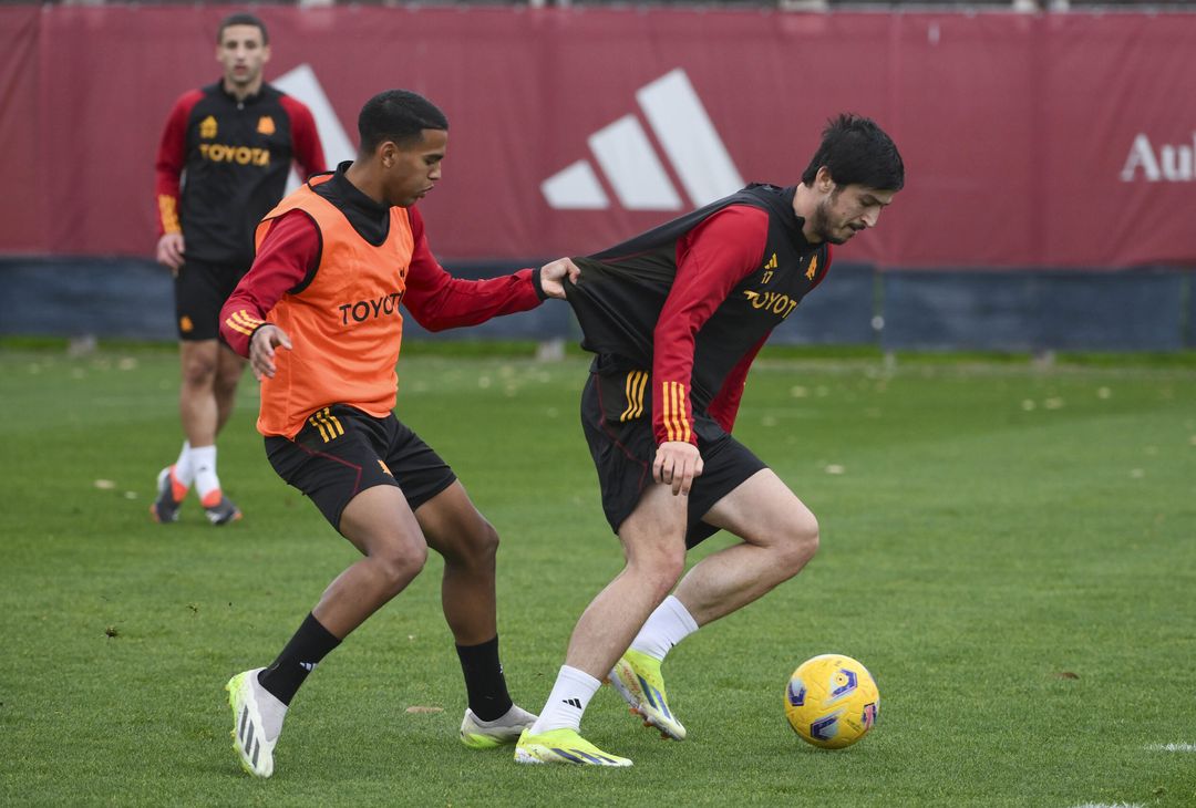 Il ritorno a Trigoria dopo il Feyenoord: scarico per chi ha giocato – FOTOGALLERY - immagine 23