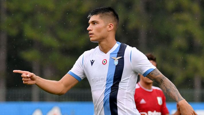 Joaquin Correa esulta dopo il secondo gol
Amichevole Lazio v Virtus Entella
Auronzo di Cadore 24-07-2019
© Marco Rosi / Fotonotizia Ilicic o Correa, Dzeko o Belotti, Inglese o Gervinho: chi prendere all’asta, sette risposte- immagine 1