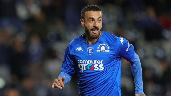 EMPOLI, ITALY - APRIL 03: Francesco Caputo of Empoli FC celebrates after scoring a goal during the Serie A match between Empoli FC and US Lecce at Stadio Carlo Castellani on April 3, 2023 in Empoli, Italy.  (Photo by Gabriele Maltinti/Getty Images)  Empoli, dubbi e novità di formazione: da Caputo e Pjaca a Ebuehi e Cambiaghi - immagine 1