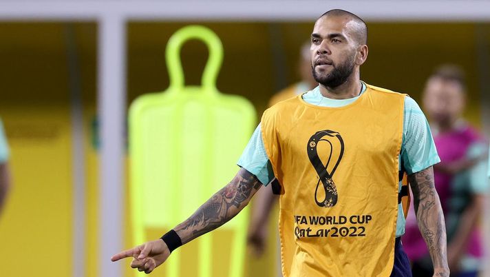 Dani Alves vede la libertà dopo 14 mesi di prigione: la cauzione è fissata ad un milione di euro - immagine 1