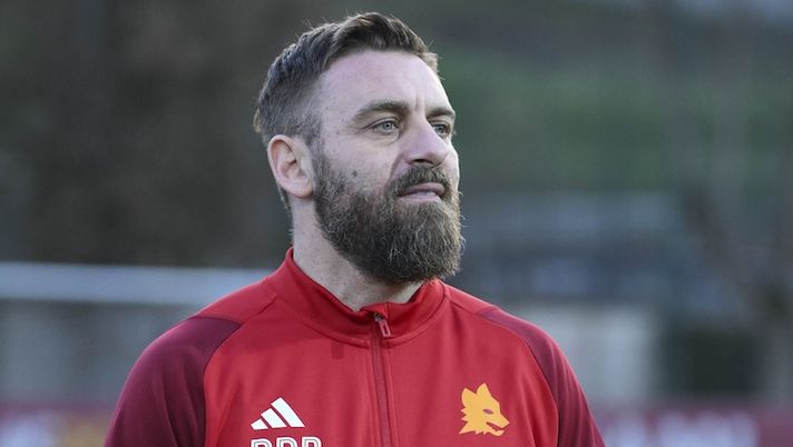 Come può giocare la Roma di De Rossi: dal modulo a Pellegrini, i dubbi sugli esterni e la porta - immagine 1