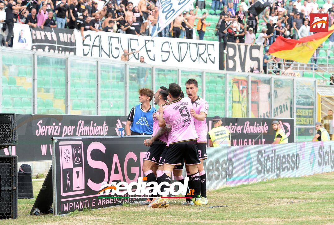 FOTO Palermo-Pisa 3-3 – 9a giornata Serie B 2022-23 (Gallery) - immagine 44