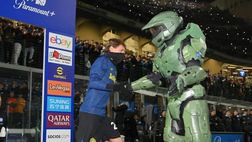 VIDEO / Inter-Juve, a San Siro Master Chief di Halo accoglie i giocatori nerazzurri
