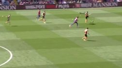 VIDEO / Hull City, clamoroso liscio di Ranocchia: Zaha ringrazia e scarta il regalo