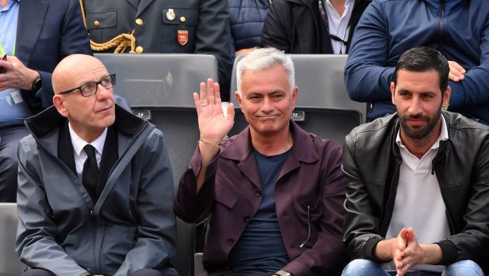 Finale Internazionali, Mourinho sugli spalti del Foro Italico: ovazione dal Centrale - immagine 1