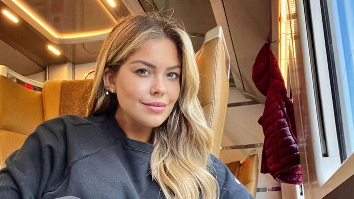 Costanza Caracciolo in viaggio: “Cominciano i nostri tour! La destinazione…”  Costanza Caracciolo