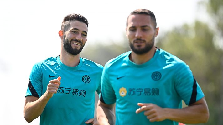 Un caldo duo per sostituire Torreira: la Fiorentina bussa alle porte dell’Inter - immagine 1