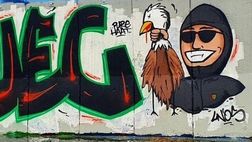 Derby gelderse, incursioni notturne: striscioni nello stadio dei rivali, e niente grande schermo!