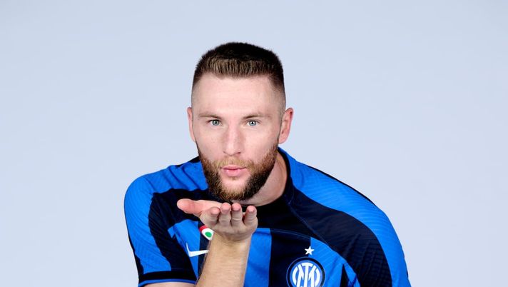 Inter-Skriniar, sì o no entro fine anno: “C’è uno scenario che porterebbe a rottura” Inter-Skriniar, sì o no entro fine anno: “C’è uno scenario che porterebbe a rottura” - immagine 1
