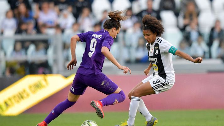 TURIN, ITALY - MARCH 24: Fiorentina player Ilaria Mauro and Juventus player Sara Gama during the Women Serie A match between Juventus and ACF Fiorentina at Allianz Stadium on March 24, 2019 in Turin, Italy.  (Photo by Daniele Badolato - Juventus FC/Juventus FC via Getty Images)  TURIN, ITALY - MARCH 24: Fiorentina player Ilaria Mauro and Juventus player Sara Gama during the Women Serie A match between Juventus and ACF Fiorentina at Allianz Stadium on March 24, 2019 in Turin, Italy.  (Photo by Daniele Badolato - Juventus FC/Juventus FC via Getty Images)