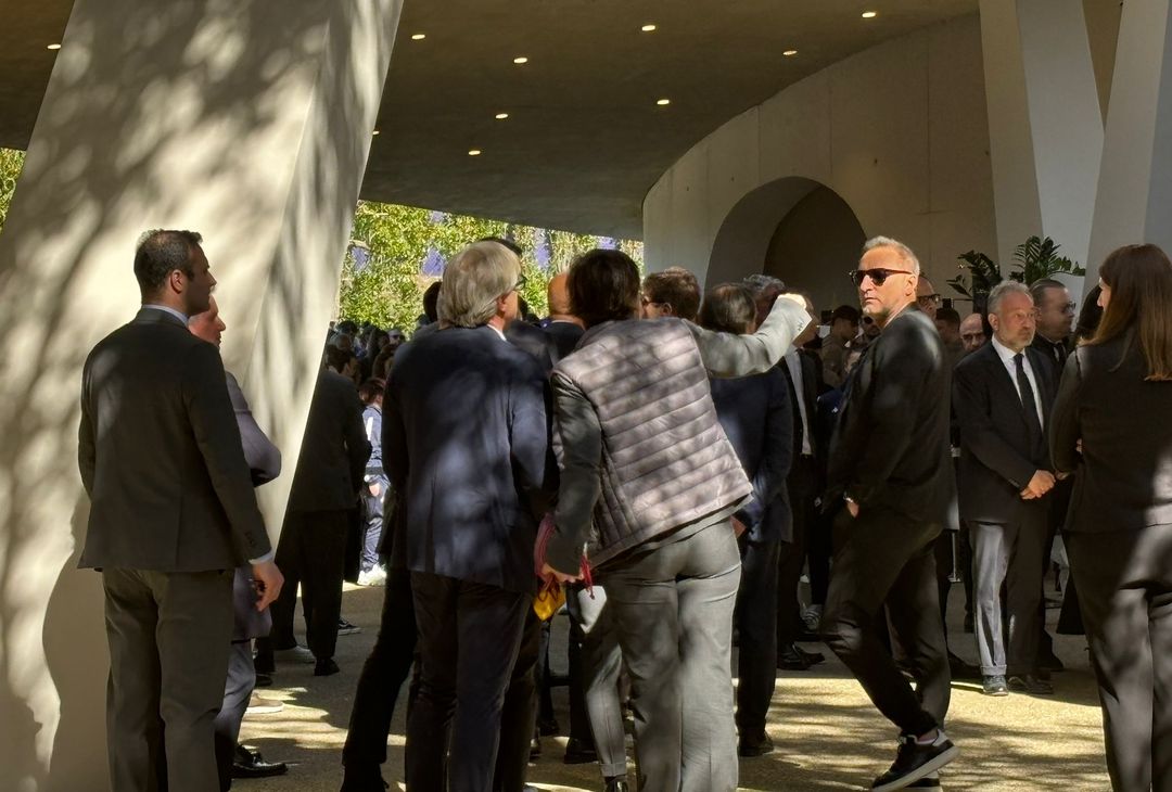 GALLERY VN – La camera ardente per Joe Barone. Tra i presenti Marotta e DeLa - immagine 47