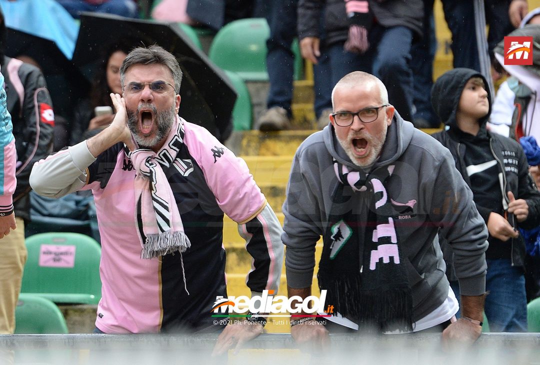 FOTO, i tifosi allo stadio per Palermo – Avellino 1-1 (Gallery) - immagine 20