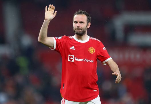 (Photo by Catherine Ivill/Getty Images) Da Manchester a Istanbul: Di Maria e Juan Mata di nuovo compagni al Galatasaray?- immagine 2