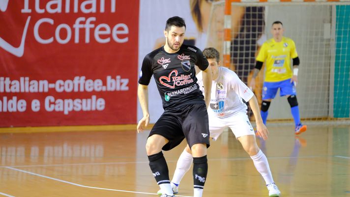 Italian Coffee Petrarca, domani alla Gozzano arriva la Feldi Eboli (fischio d’inizio ore 19) Italian Coffee Petrarca, domani alla Gozzano arriva la Feldi Eboli (fischio d’inizio ore 19)