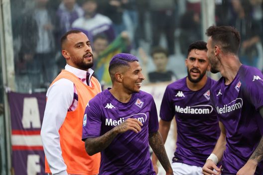 GERMOGLI PH: 30 APRILE 2023 FIRENZE STADIO ARTEMIO FRANCHI SERIE A COPPA ITALIA FIORENTINA VS SAMPDORIANELLA FOTO GOL ESULTANZA DODO Dodò, irrefrenabile e imprendibile. Corre anche per esultare, assurdo!- immagine 2