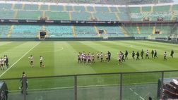 VIDEO Palermo, live dal “Barbera”: la squadra entra in campo, la carica dei tifosi