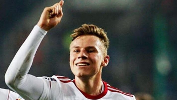 Zurkowski diventa padre: gli auguri della Fiorentina - immagine 1