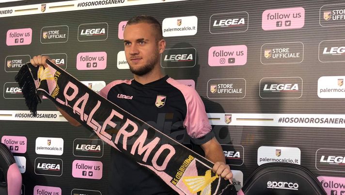 Puscas: “La 10? Se qualcuno la desidera non mi metto in mezzo. Nestorovski…” Puscas: “La 10? Se qualcuno la desidera non mi metto in mezzo. Nestorovski…”