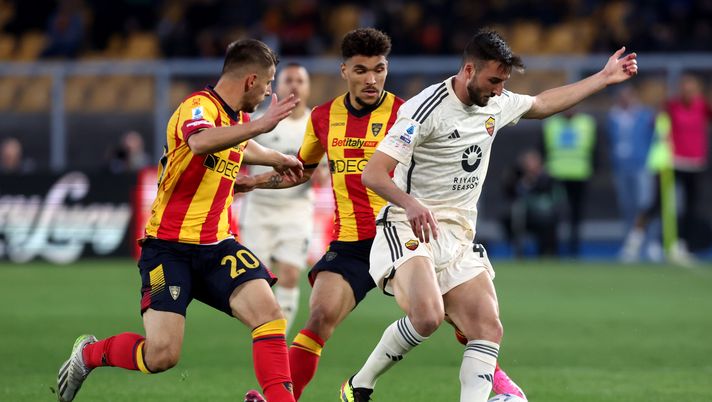 La Roma non allunga, la zona Champions dista 5 punti: pareggio contro il Lecce - immagine 1