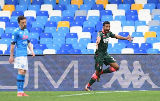  NAPLES, ITALY - APRIL 03: Junior Messias of Crotone celebrates after scoring their side's third goal during the Serie A match between SSC Napoli and FC Crotone at Stadio Diego Armando Maradona on April 03, 2021 in Naples, Italy. Sporting stadiums around Italy remain under strict restrictions due to the Coronavirus Pandemic as Government social distancing laws prohibit fans inside venues resulting in games being played behind closed doors. (Photo by Francesco Pecoraro/Getty Images) 