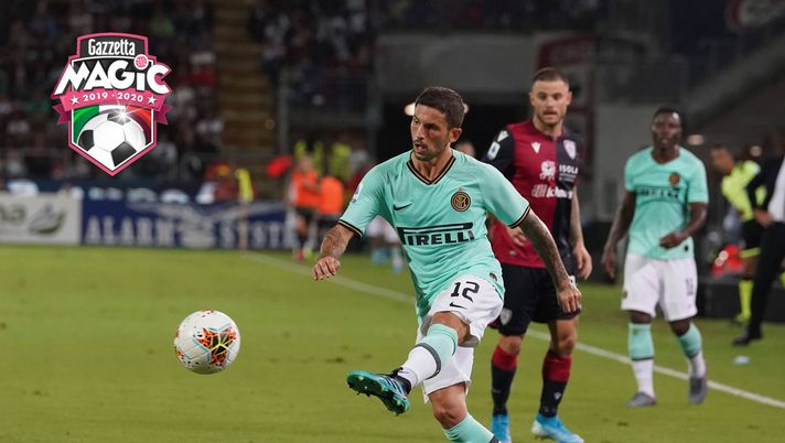 CAGLIARI, ITALY - SEPTEMBER 01:  Stefano Sensi of FC Internazionale #12 in action during the Serie A match between Cagliari Calcio and FC Internazionale at Sardegna Arena on September 1, 2019 in Cagliari, Italy.  (Photo by Claudio Villa - Inter/Inter via Getty Images) 