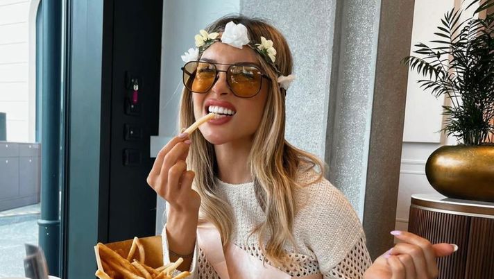 Addio al nubilato per Agustina, lady Lautaro Martinez con le amiche: “Quanto sono fortunata” - immagine 1