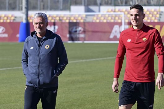 Getty Images Si scalda Vitesse-Roma, in Olanda attenzione massima. Mourinho, dubbio Zalewski- immagine 2