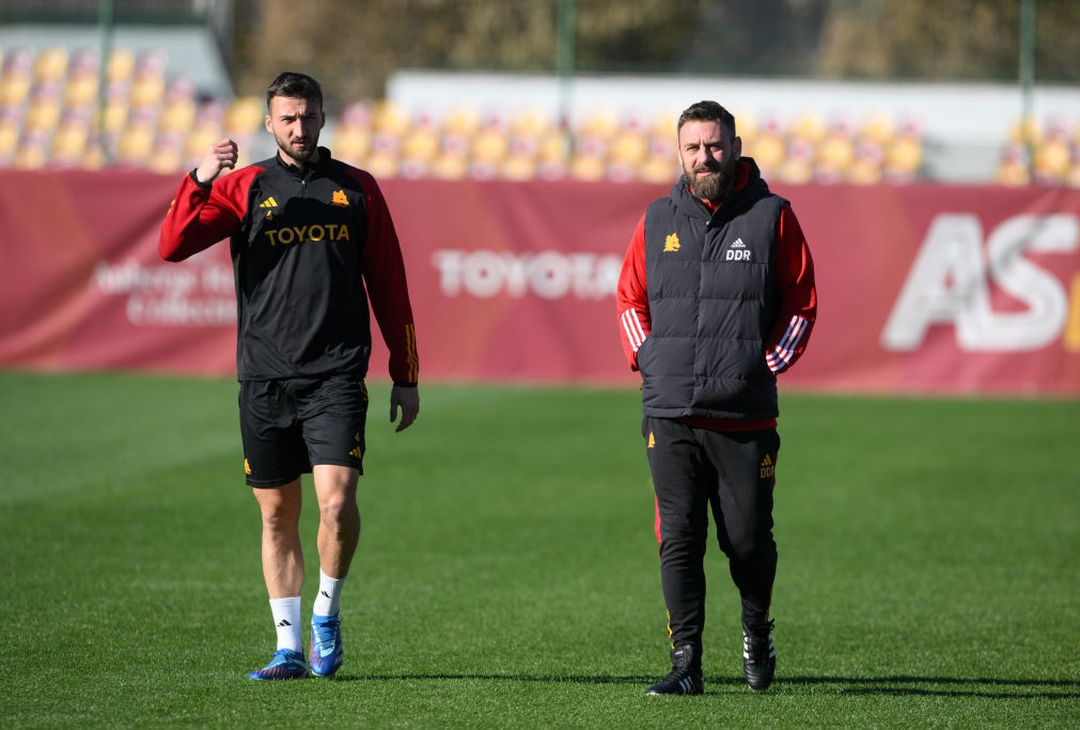 Roma, la ripresa degli allenamenti dopo la vittoria col Verona – FOTO GALLERY - immagine 5