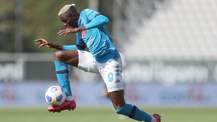 LA SPEZIA, ITALY - MAY 08: Victor Osimhen of SSC Napoli in action during the Serie A match between Spezia Calcio and SSC Napoli at Stadio Alberto Picco on May 8, 2021 in La Spezia, Italy. Sporting stadiums around Italy remain under strict restrictions due to the Coronavirus Pandemic as Government social distancing laws prohibit fans inside venues resulting in games being played behind closed doors. (Photo by Gabriele Maltinti/Getty Images) LA SPEZIA, ITALY - MAY 08: Victor Osimhen of SSC Napoli in action during the Serie A match between Spezia Calcio and SSC Napoli at Stadio Alberto Picco on May 8, 2021 in La Spezia, Italy. Sporting stadiums around Italy remain under strict restrictions due to the Coronavirus Pandemic as Government social distancing laws prohibit fans inside venues resulting in games being played behind closed doors. (Photo by Gabriele Maltinti/Getty Images)