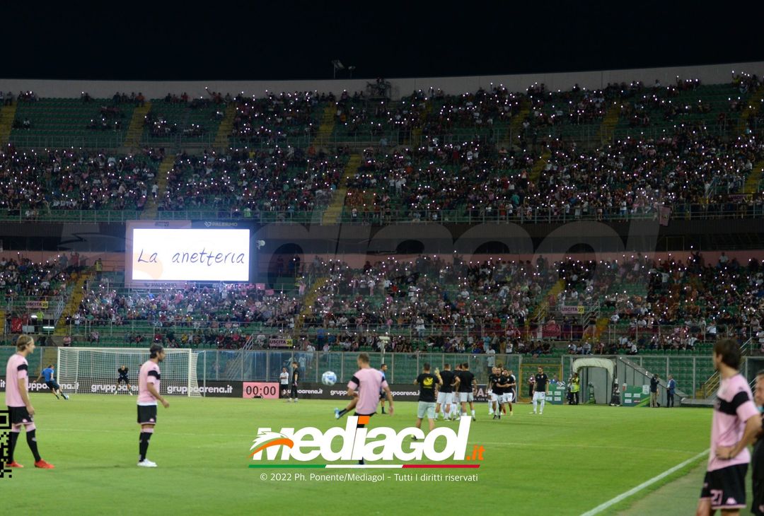FOTOTIFO, Palermo-Ascoli 2-3: i tifosi allo stadio “Renzo Barbera” (Gallery) - immagine 8